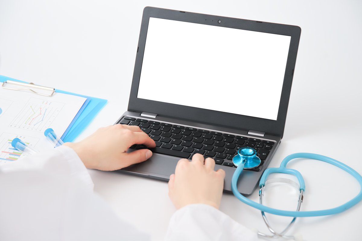 「使いやすさ」が運用の負担を左右する電子カルテ